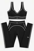 Alo Yoga Airbrush Heart Throb Set.